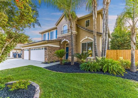 Visalia, CA Homes for Sale & Real Estate .